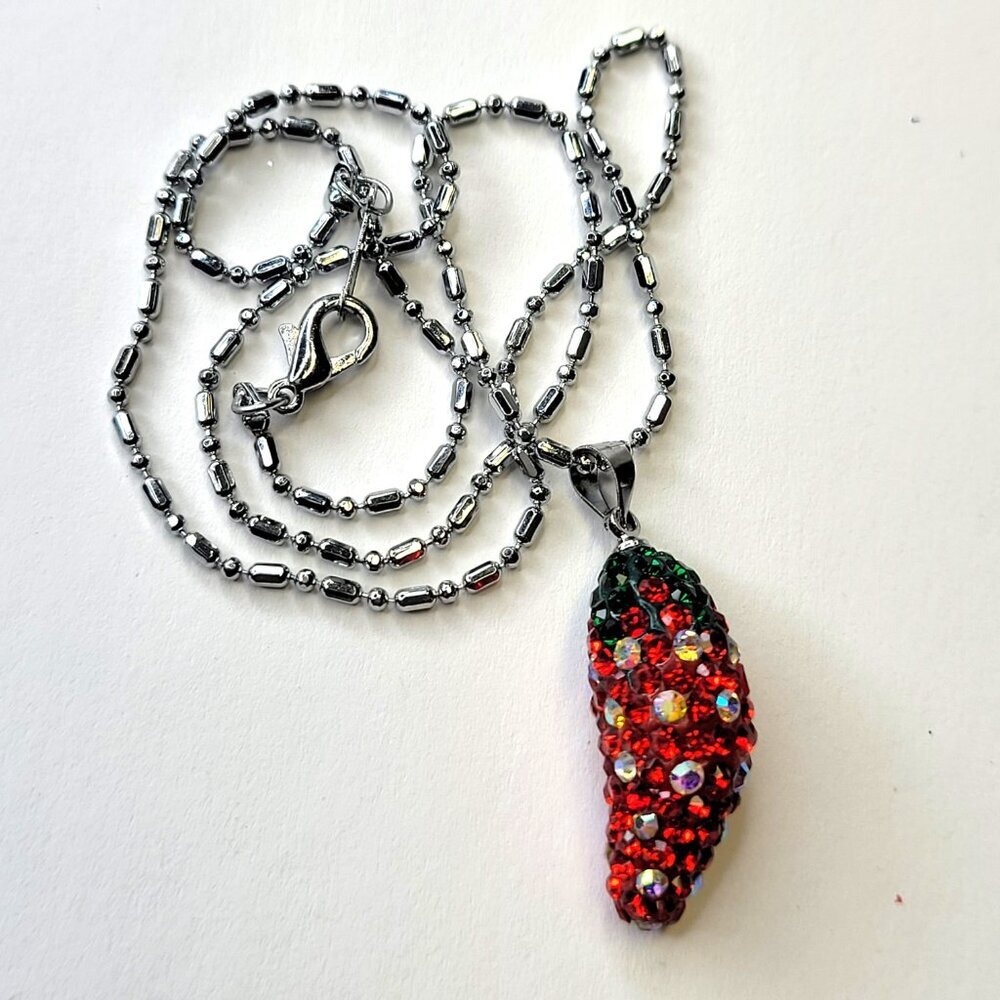 Red Pendant Mini Pendant Silver Necklace (18k)